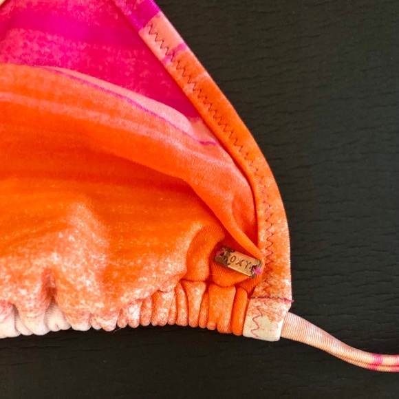 ⬇️Roxy Bikini - Picture 3 of 5